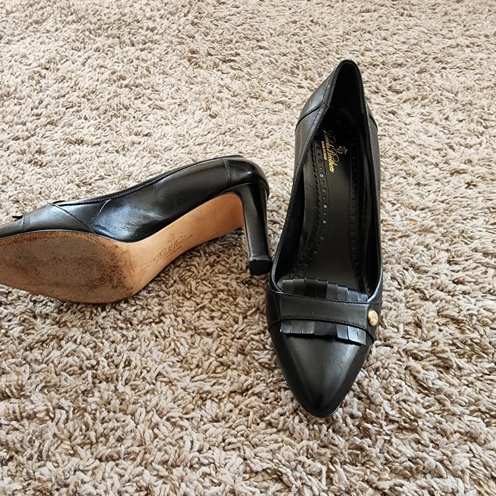 Brooks Brothers Calfskin Kiltie Pump - Black, Size 9 - Picture 5 of 6